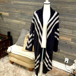 Long cardigan sweater